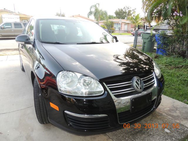 Volkswagen Jetta 2009 photo 4