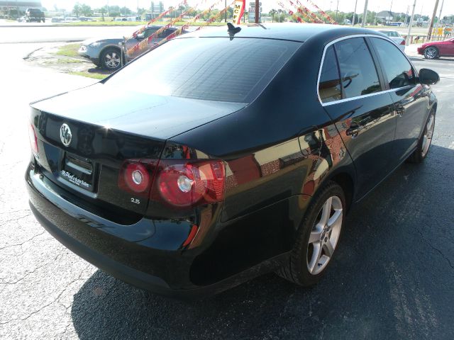 Volkswagen Jetta 2009 photo 14