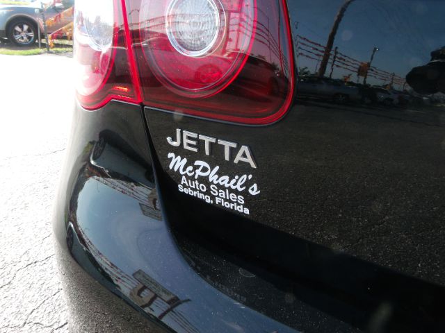 Volkswagen Jetta 2009 photo 16