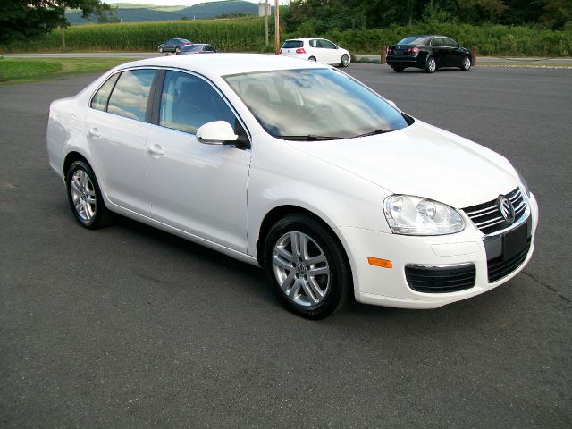 Volkswagen Jetta 2009 photo 2