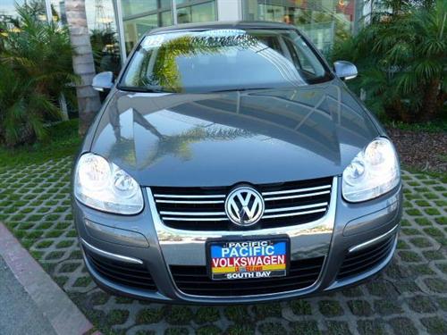 Volkswagen Jetta 2WD 4dr XLT Other