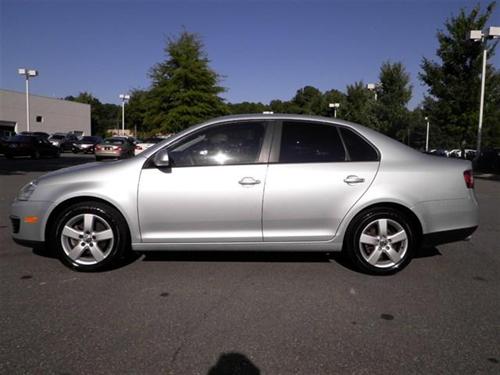 Volkswagen Jetta 2009 photo 2