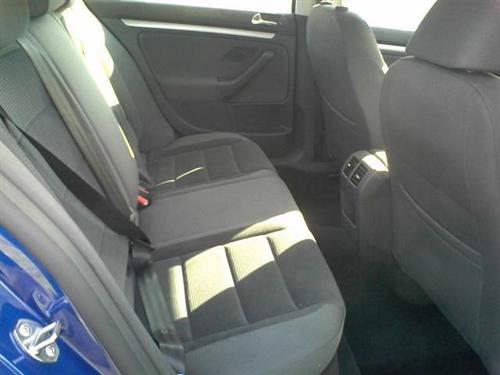 Volkswagen Jetta 2009 photo 4