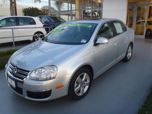 Volkswagen Jetta 2009 photo 2