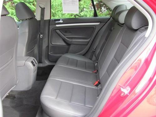 Volkswagen Jetta 2009 photo 2