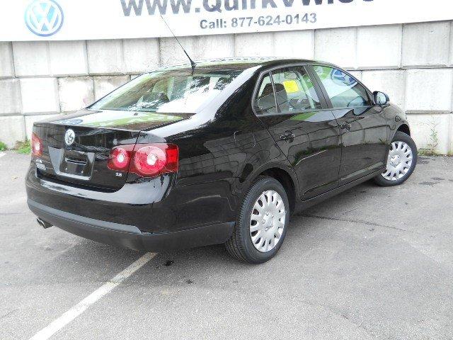Volkswagen Jetta XR Sedan