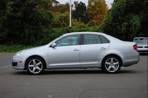 Volkswagen Jetta 2009 photo 2