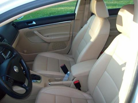 Volkswagen Jetta 2009 photo 2