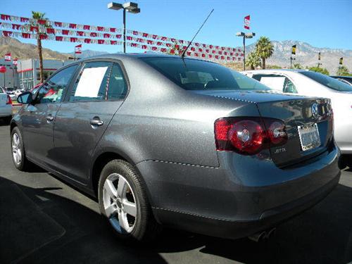 Volkswagen Jetta 2009 photo 2