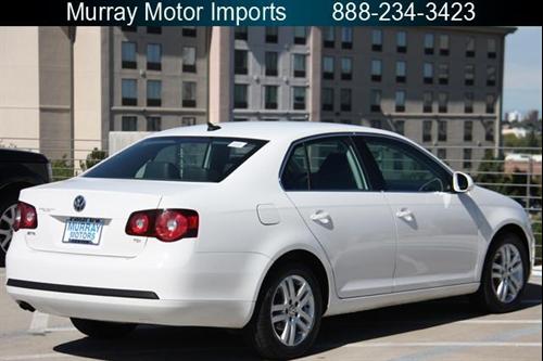 Volkswagen Jetta 2009 photo 3