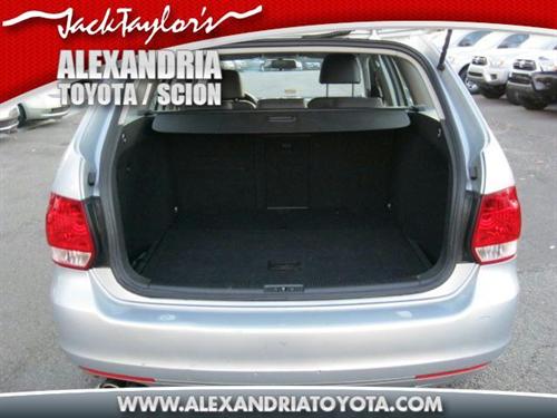 Volkswagen Jetta 2009 photo 4