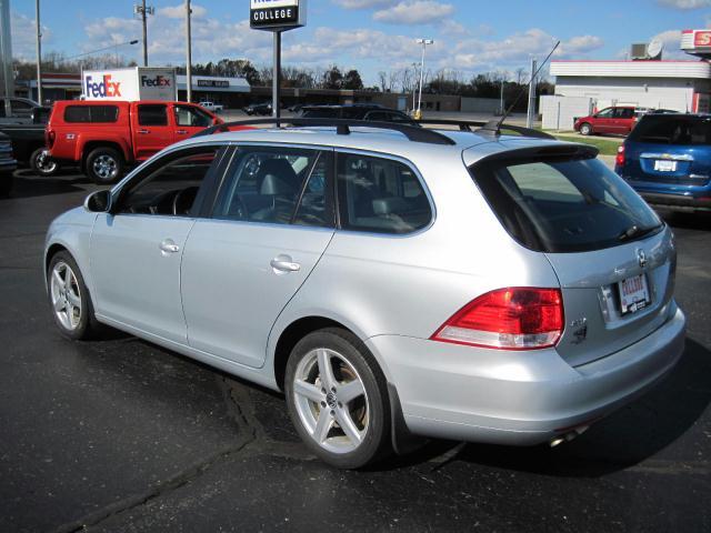 Volkswagen Jetta 2009 photo 1