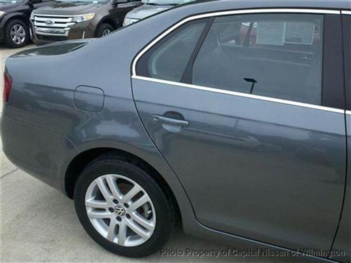 Volkswagen Jetta 2009 photo 3