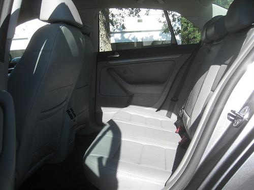 Volkswagen Jetta 2009 photo 4