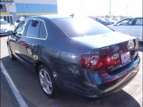 Volkswagen Jetta 2009 photo 4