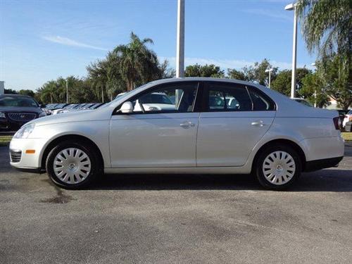 Volkswagen Jetta 2009 photo 1