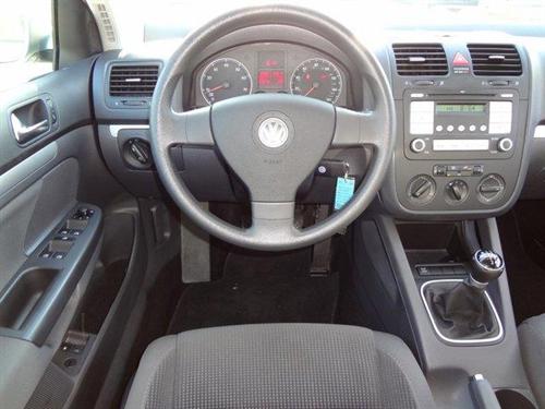 Volkswagen Jetta 2009 photo 4