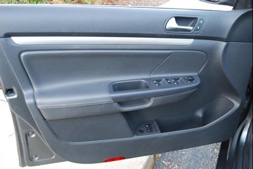 Volkswagen Jetta 2009 photo 4