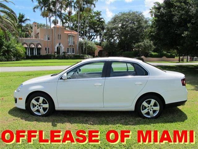 Volkswagen Jetta 2009 photo 3