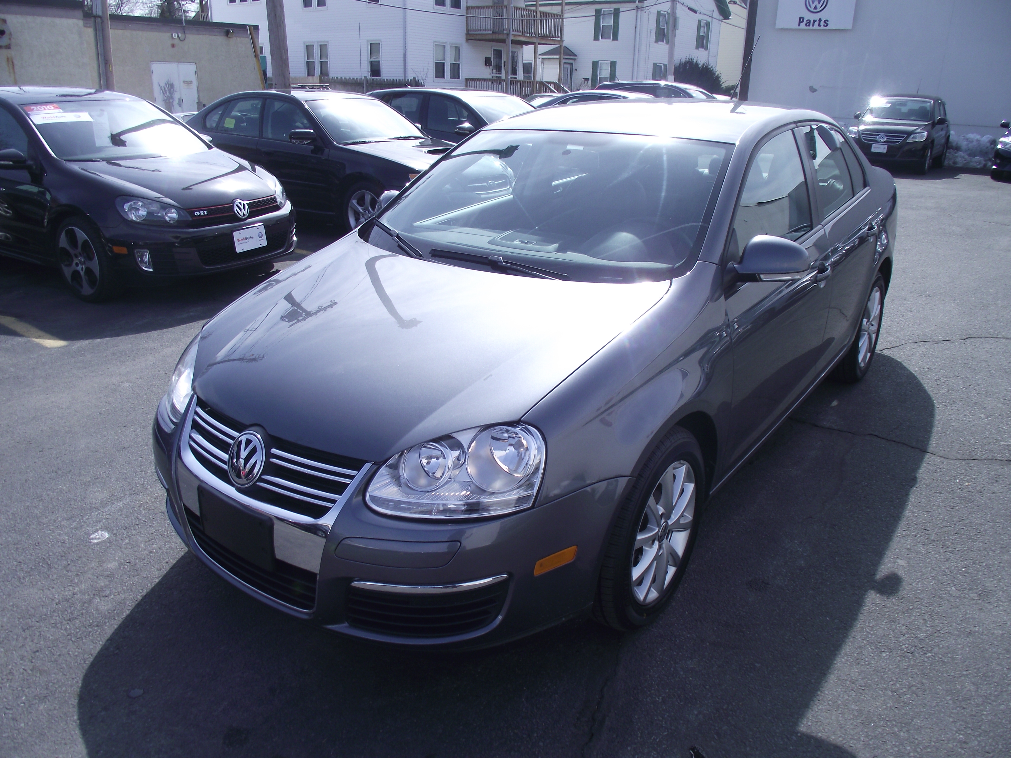 Volkswagen Jetta 2010 photo 1