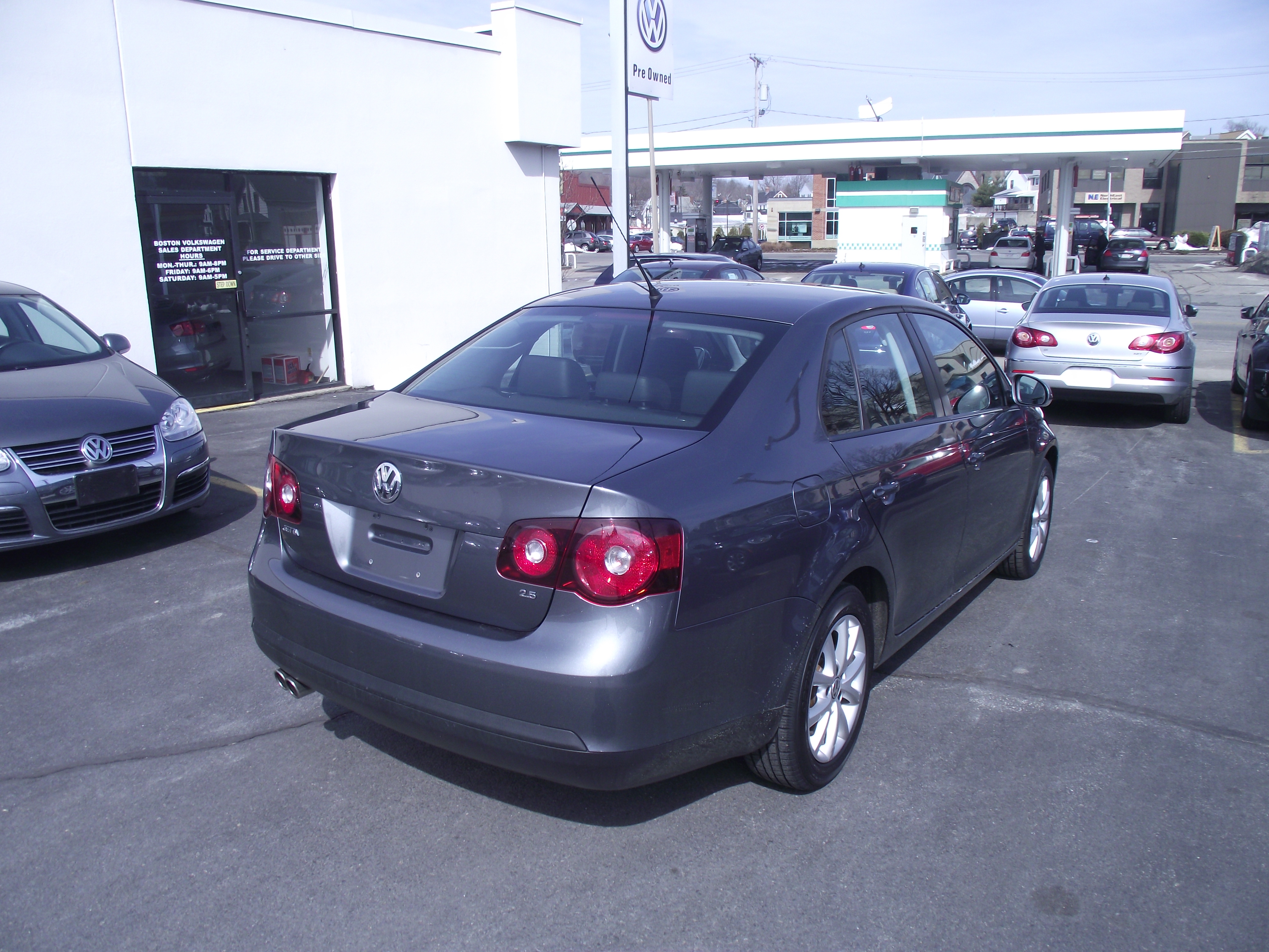 Volkswagen Jetta 2010 photo 2