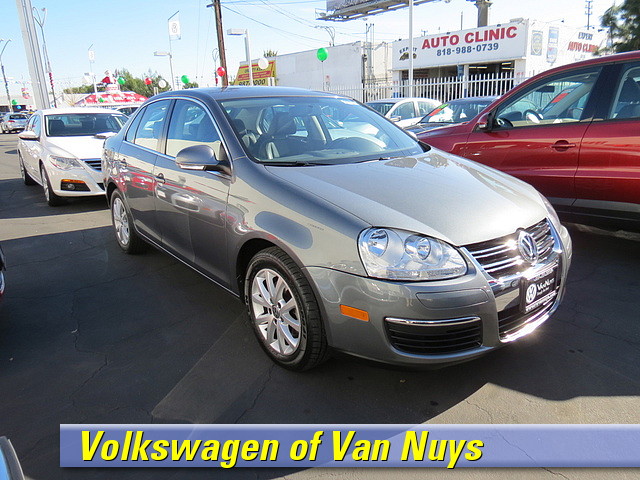 Volkswagen Jetta LS Premium Group Unspecified