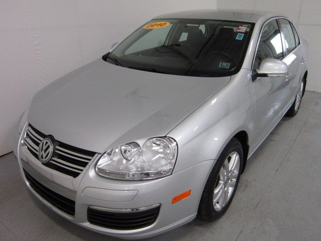 Volkswagen Jetta 2010 photo 4