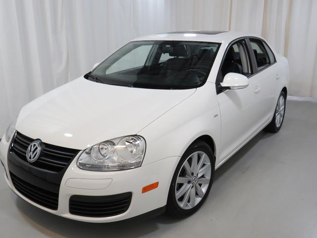 Volkswagen Jetta 2010 photo 4