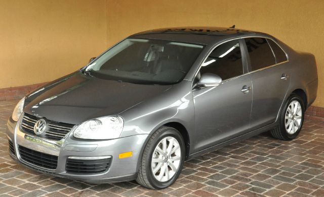 Volkswagen Jetta 2010 photo 2
