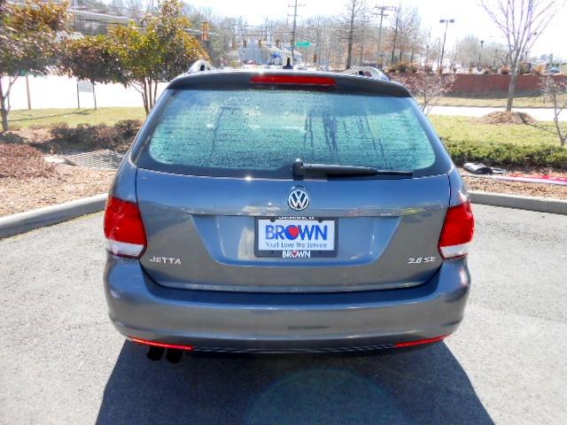 Volkswagen Jetta SEL Front-wheel Drive Unspecified