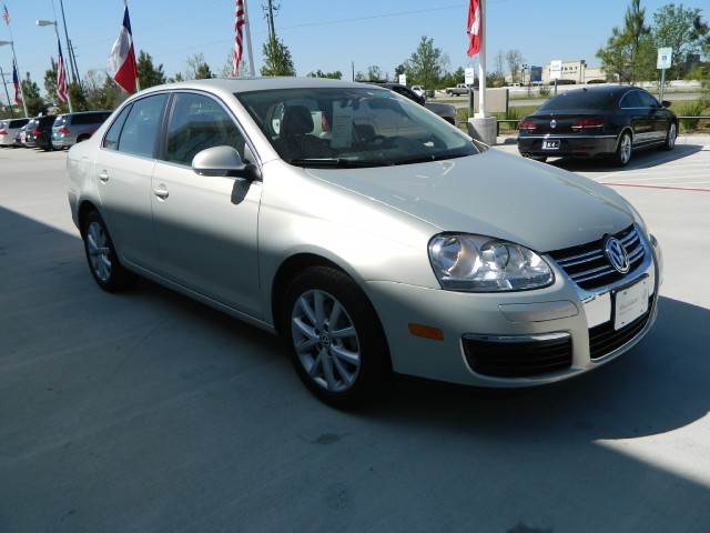 Volkswagen Jetta 2010 photo 2