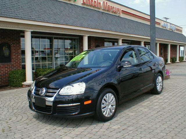 Volkswagen Jetta 2010 photo 1
