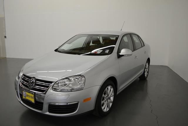 Volkswagen Jetta 2010 photo 1