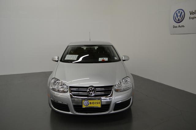 Volkswagen Jetta 2010 photo 4