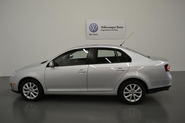 Volkswagen Jetta 2010 photo 5