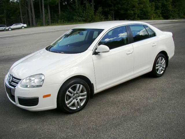 Volkswagen Jetta 2010 photo 2