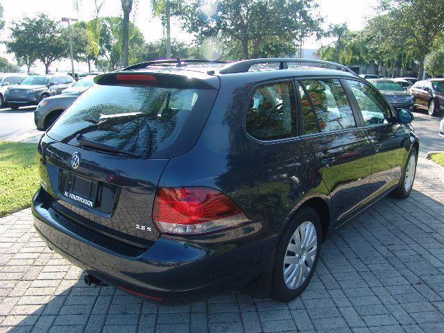 Volkswagen Jetta 2010 photo 5