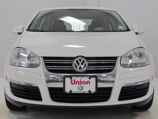 Volkswagen Jetta 2010 photo 1