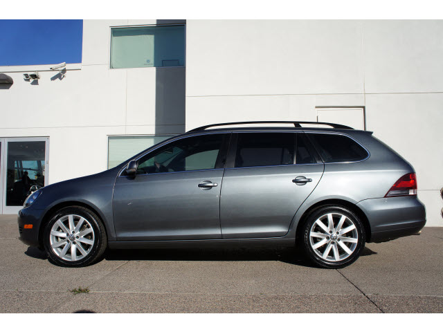 Volkswagen Jetta 2010 photo 1