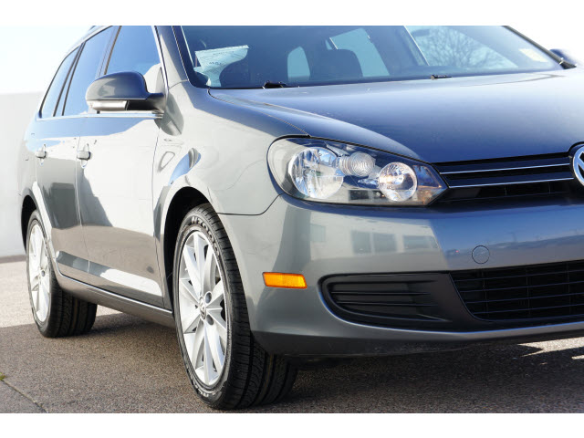 Volkswagen Jetta 2010 photo 2