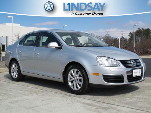 Volkswagen Jetta 2010 photo 2
