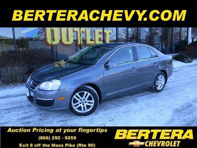 Volkswagen Jetta 2010 photo 2