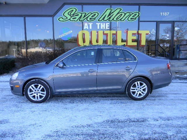 Volkswagen Jetta 2010 photo 4