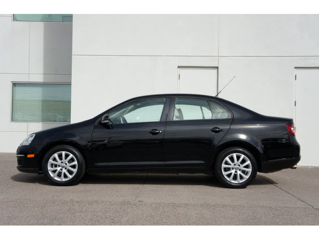 Volkswagen Jetta 2010 photo 1
