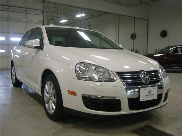 Volkswagen Jetta 2010 photo 1