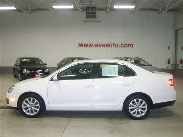 Volkswagen Jetta 2010 photo 5