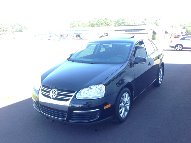 Volkswagen Jetta SE Sedan