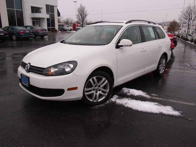 Volkswagen Jetta 2010 photo 1