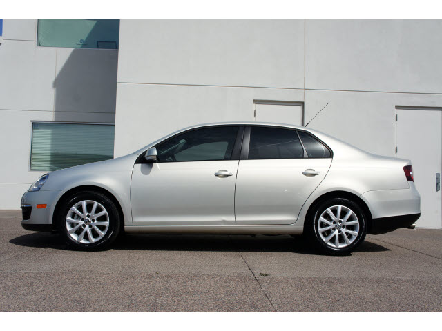 Volkswagen Jetta 2010 photo 5