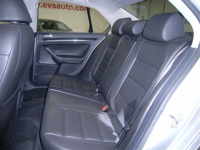 Volkswagen Jetta LS Premium Group Unspecified